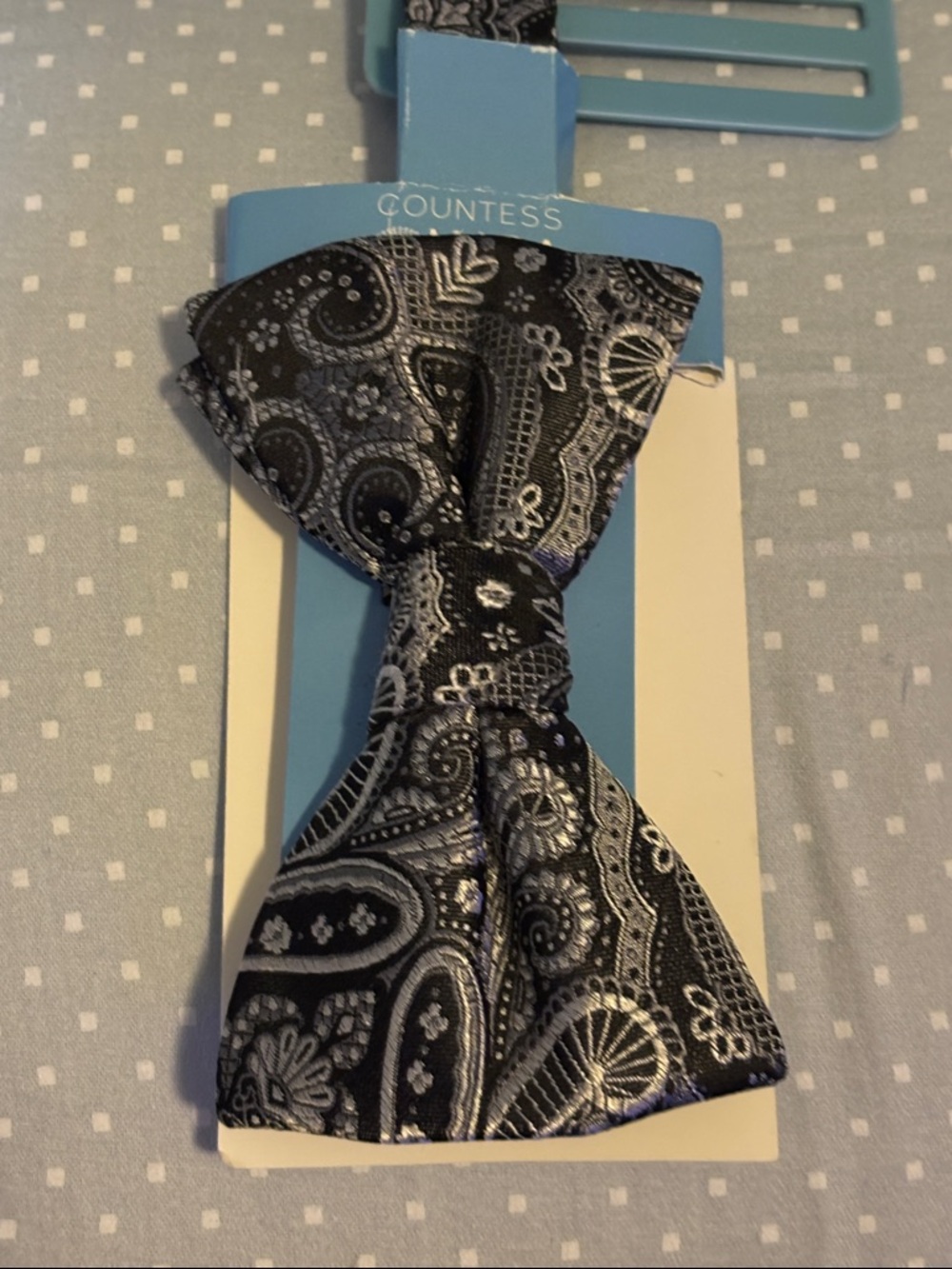 Countess mara Black Paisley Men's Bow Tie